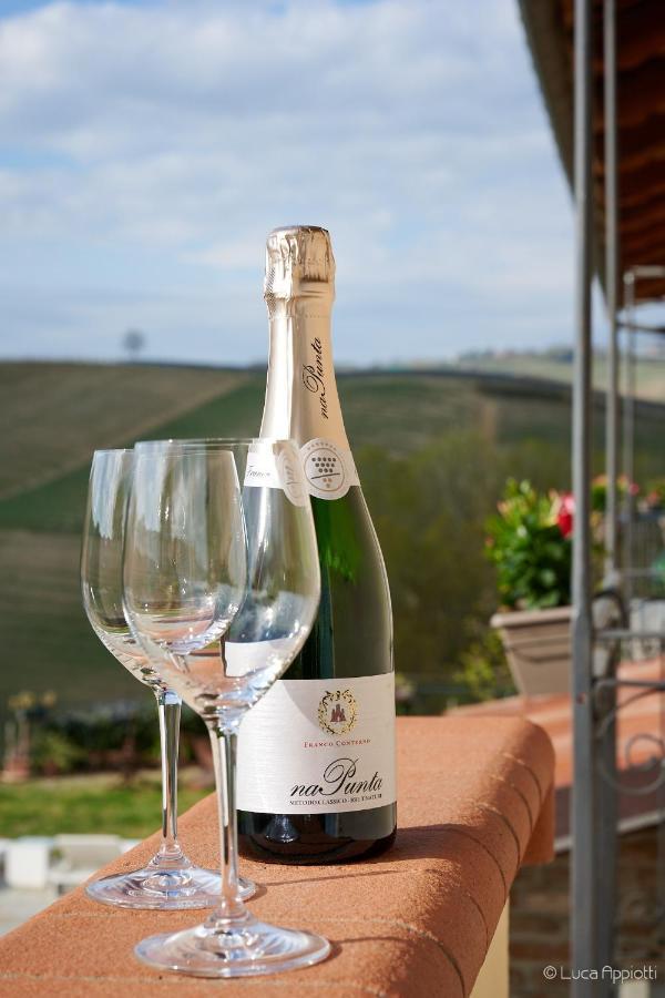 Agriturismo Cascina Sciulun Monforte dʼAlba Exterior foto