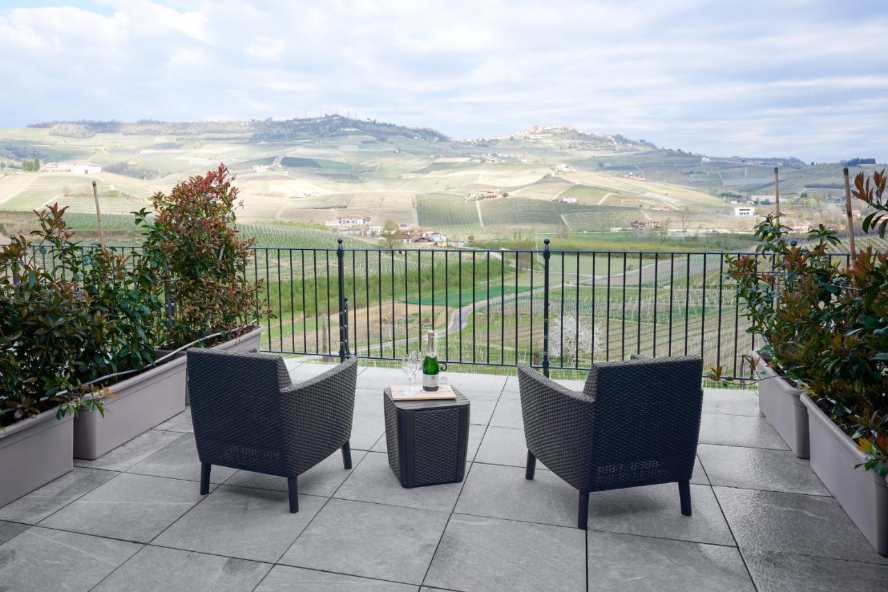 Agriturismo Cascina Sciulun Monforte dʼAlba Exterior foto