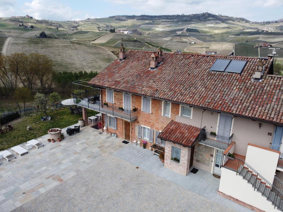 Agriturismo Cascina Sciulun Monforte dʼAlba Exterior foto